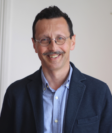 Denis Caraire